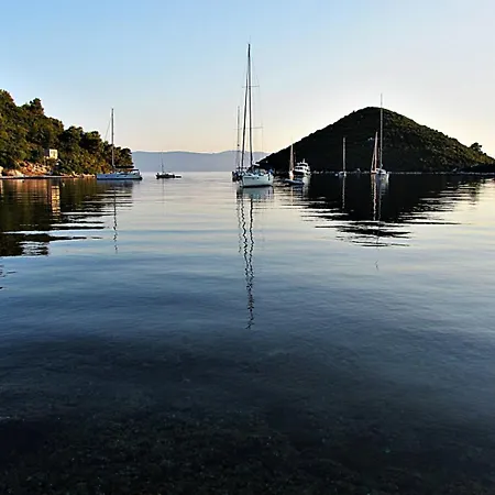 Daire Ivana - Friends & Family Ap For 6 Guests