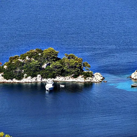 Ivana - Friends & Family Ap For 6 Guests Daire Prožura