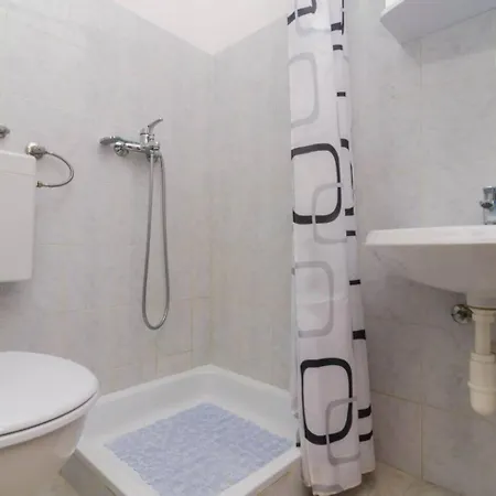 Ivana - Friends & Family Ap For 6 Guests Apartmán *