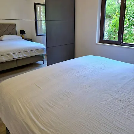 Ivana - Friends & Family Ap For 6 Guests * Prožura