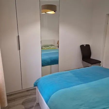 Ivana - Friends & Family Ap For 6 Guests Apartmán