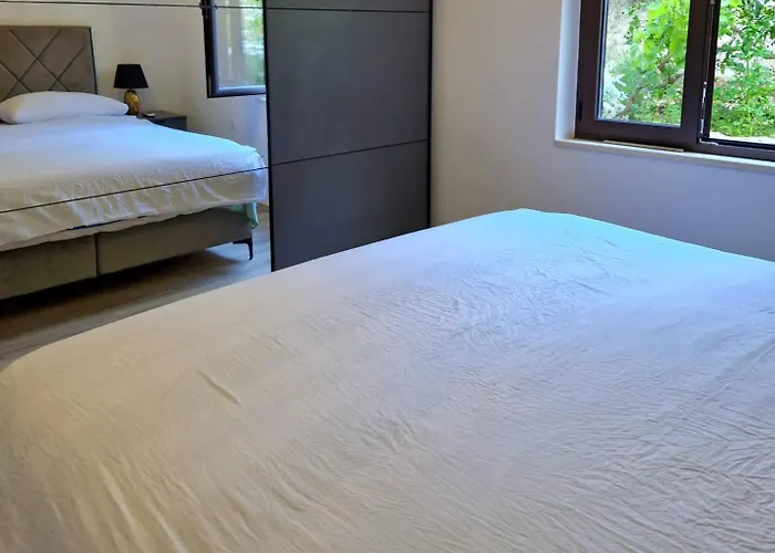 Ivana - Friends & Family Ap For 6 Guests * Prožura